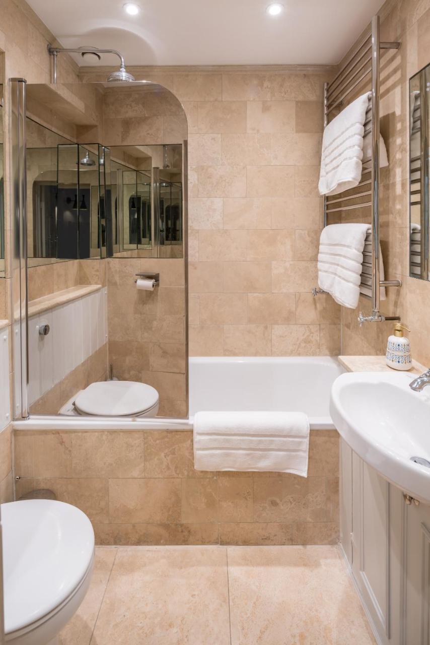 Cozy Flat With Patio In The Heart Of Pimlico Appartement Londen Buitenkant foto